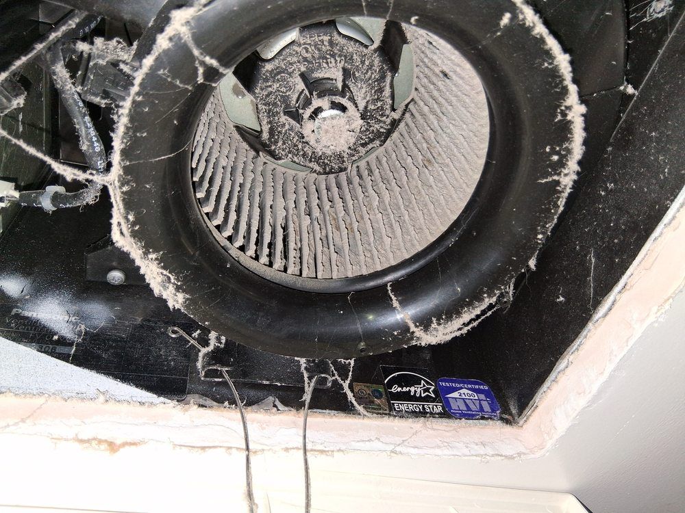 Tomas Vent Cleaning gallery photo